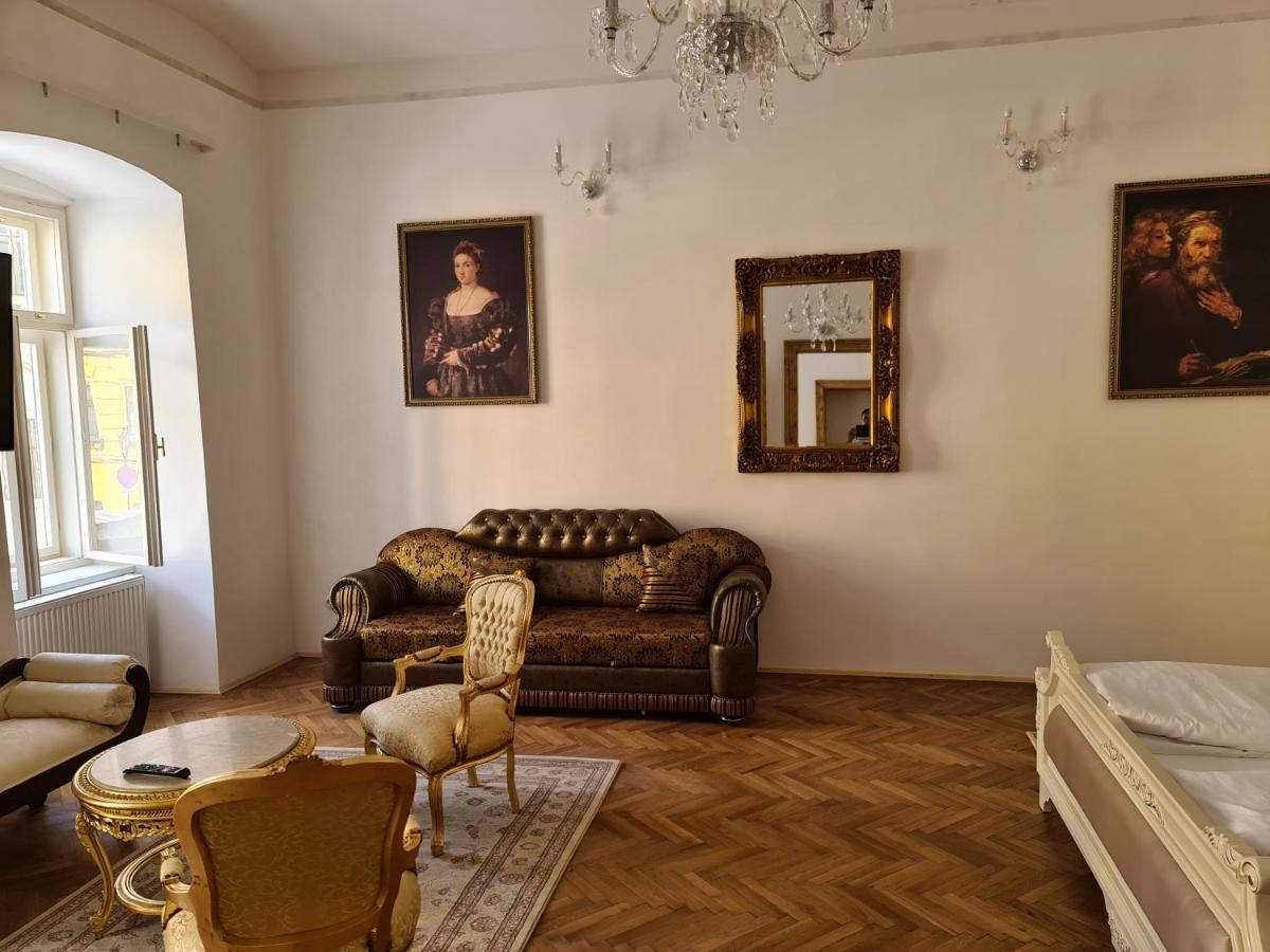 Banská Štiavnica Apartmany Svaeta Barborka מראה חיצוני תמונה